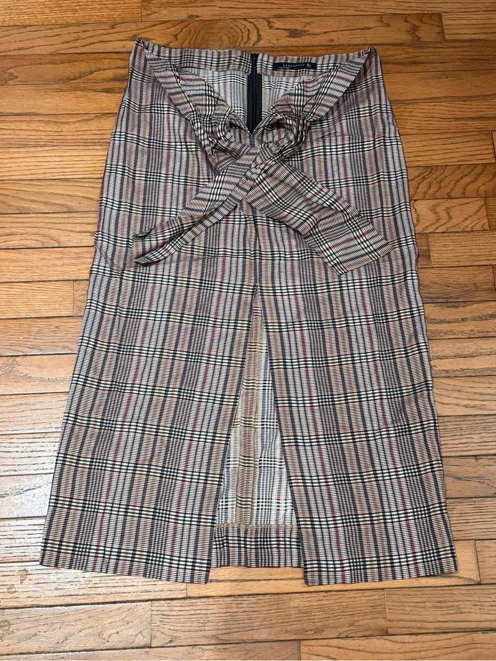 Zara Plaid Midi Skirt in Beige, Black and Red
